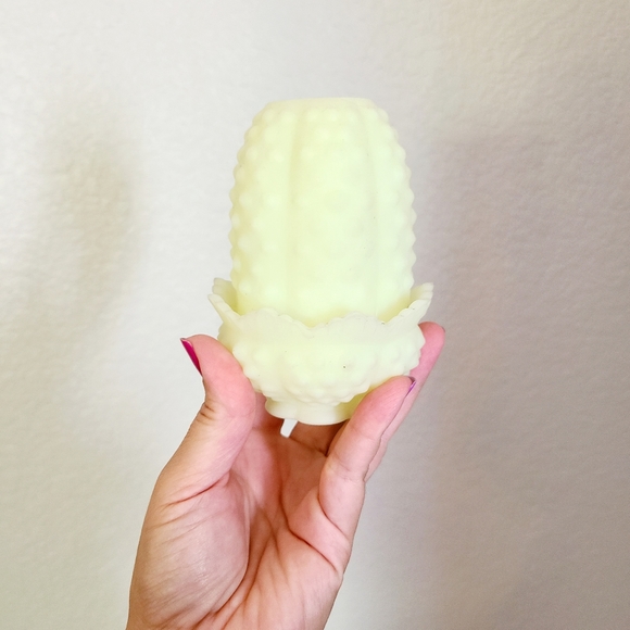 ⭐️Vintage⭐️Fenton Custard Hobnail Uranium Glass Fairy Lamp - Picture 3 of 11
